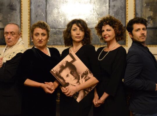TORNÒ AL NIDO... e altre Titine, foto di scena